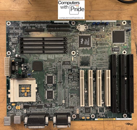 Intel E139761 Socket 7 (PGA321) ISA ATX Motherboard